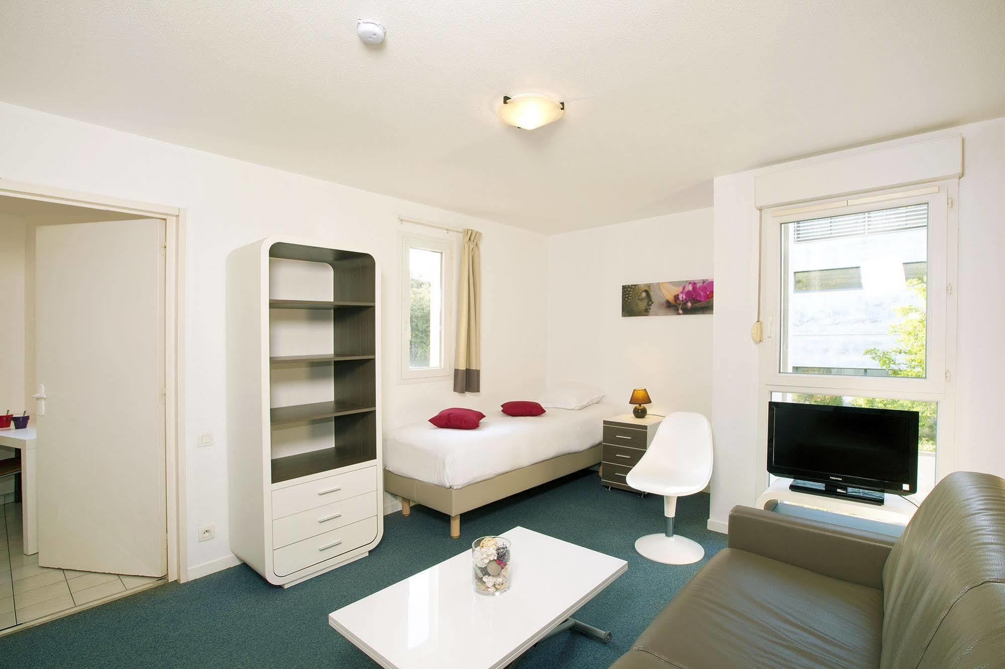 Sejours & Affaires La Rochelle Les Minimes Aparthotel Екстериор снимка